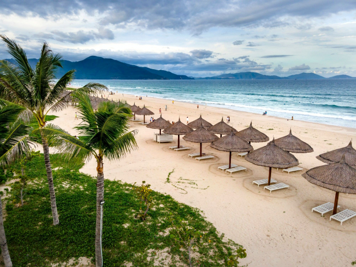 Камрань-новое направление, прямой перелет.